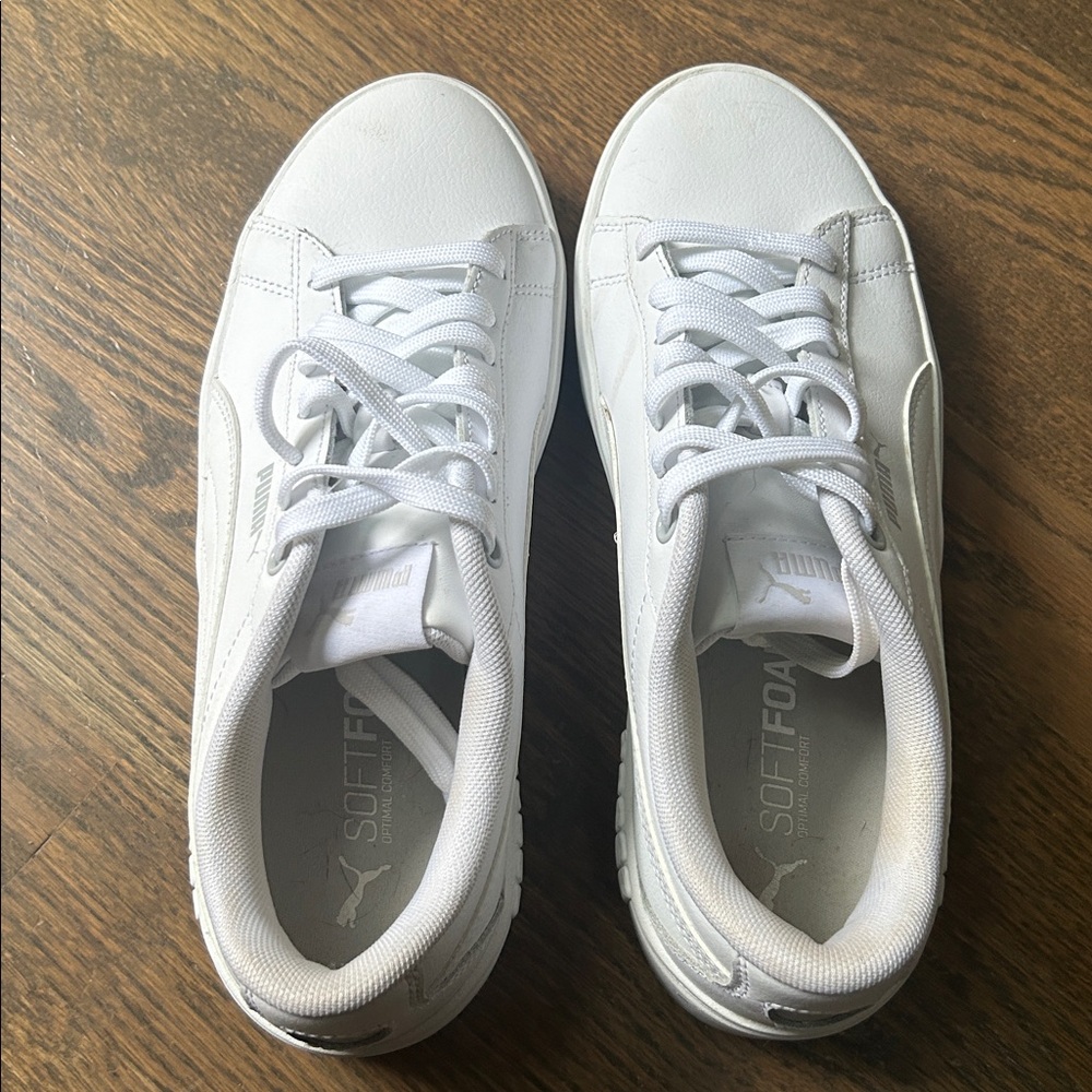 Puma SoftFoam White Athletic Shoes